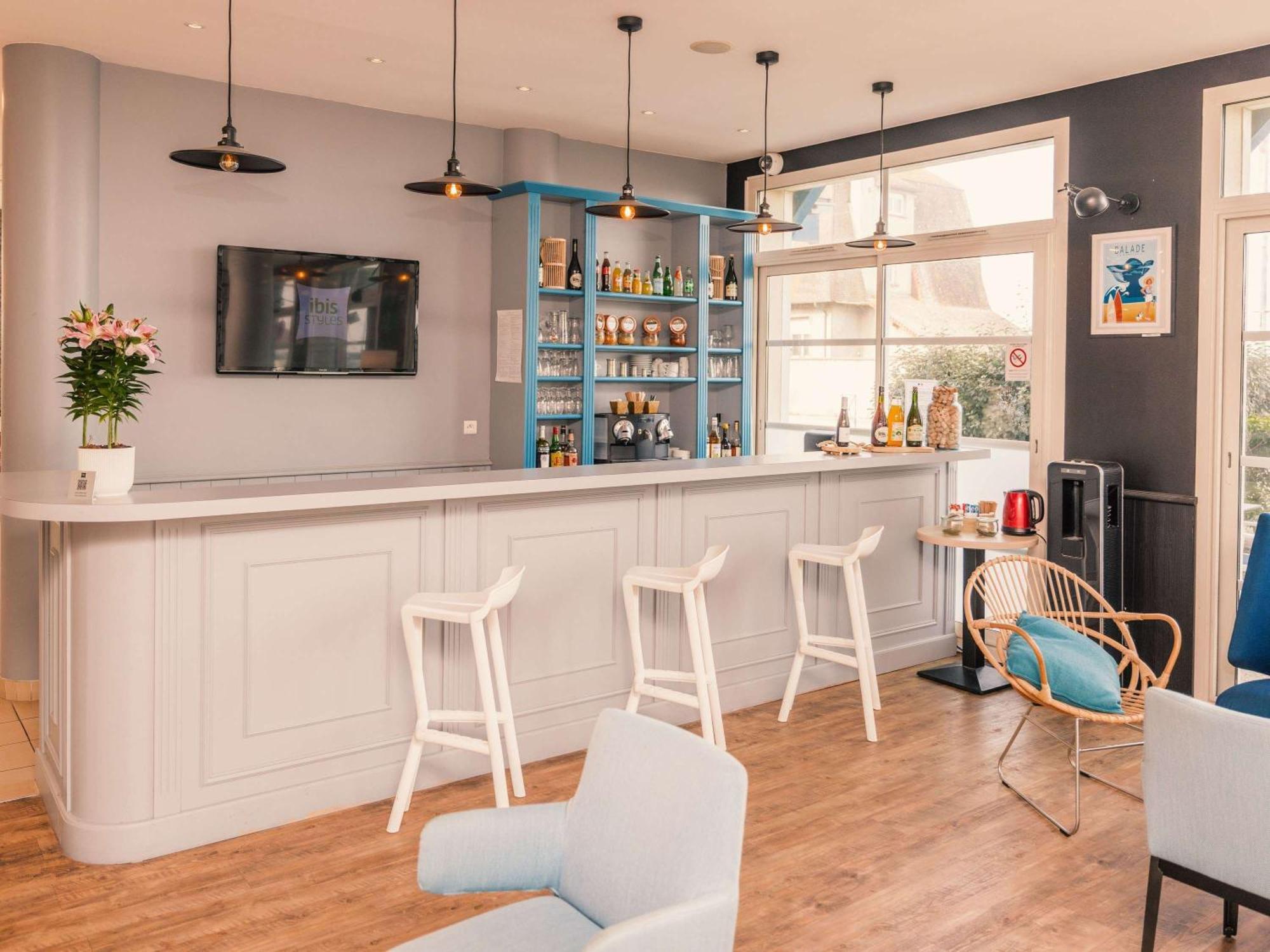 Ibis Styles Deauville Villers Plage Zewnętrze zdjęcie